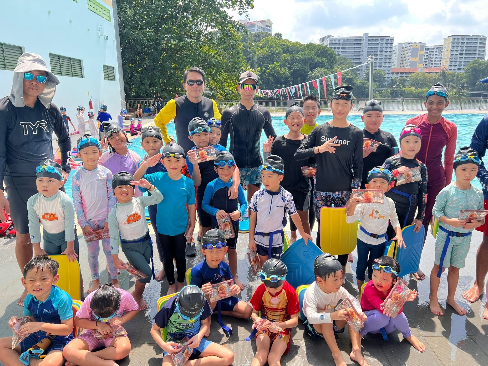 SwimSafer class practising water confidence